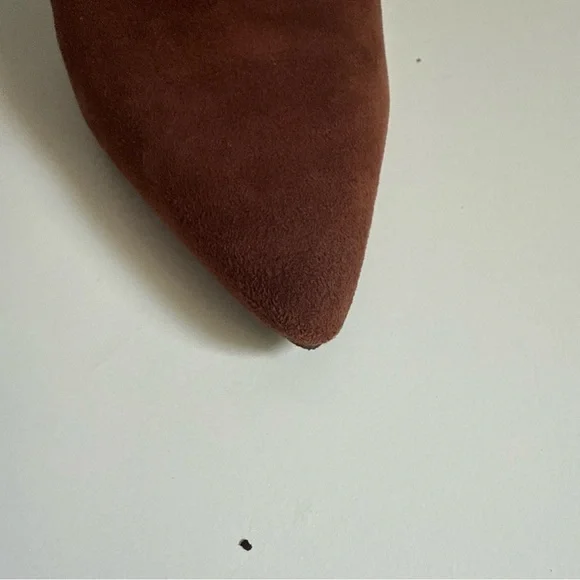 Guess Elegant Brown Suede Ankle Boots - Picture 13 of 14